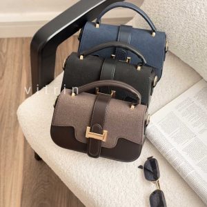 کیف سرمه ای و مشکی و قهوه ای جودی
